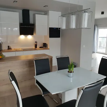 Vera Zakopianska 22 C M10 *