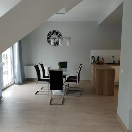 Vera Zakopianska 22 C M10 Apartamento