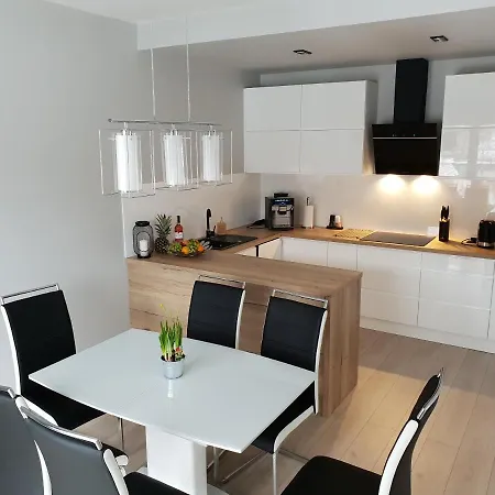 Vera Zakopianska 22 C M10 Apartament Świeradów-Zdrój