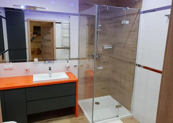 Vera Zakopianska 22 C M10