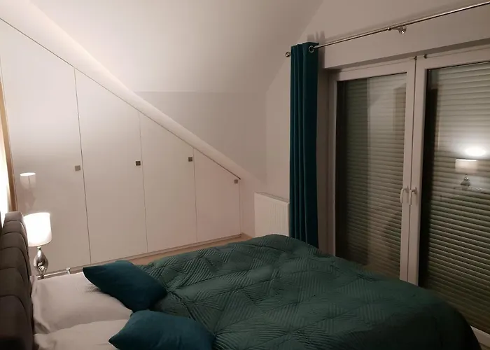 Vera Zakopianska 22 C M10 *